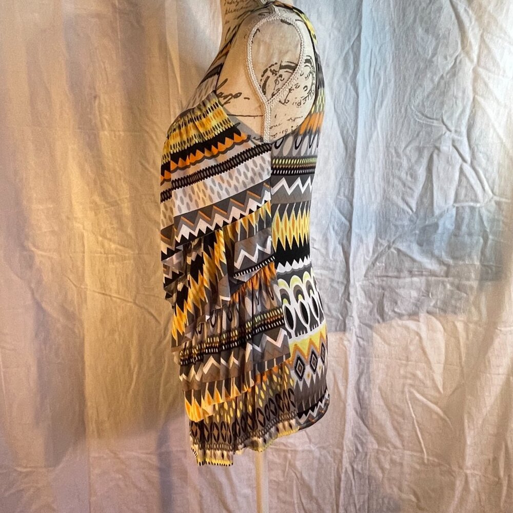 One shoulder layered top size L yellow orange black white from Italy - Picture 5 of 8